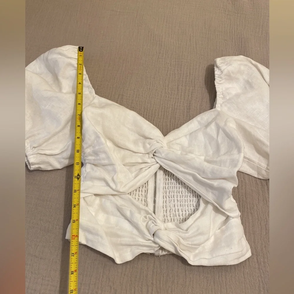 Reformation Karina Linen White Cutout Puff-Sleeve Top. Size 4